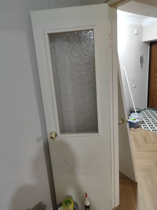 Продам межкомнатные двери