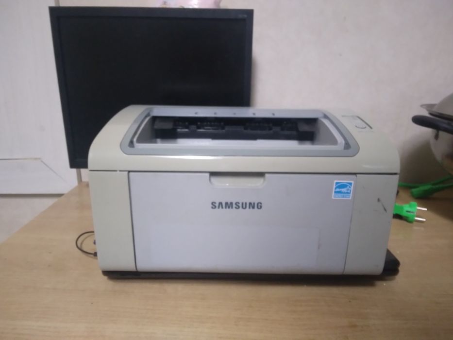 Продам принтер самсунг мл2160