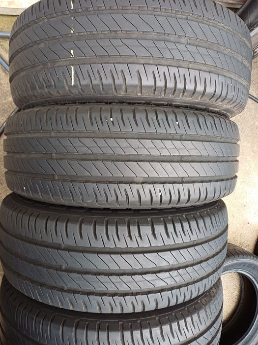 Гуми 215/65/16С  Мишелин