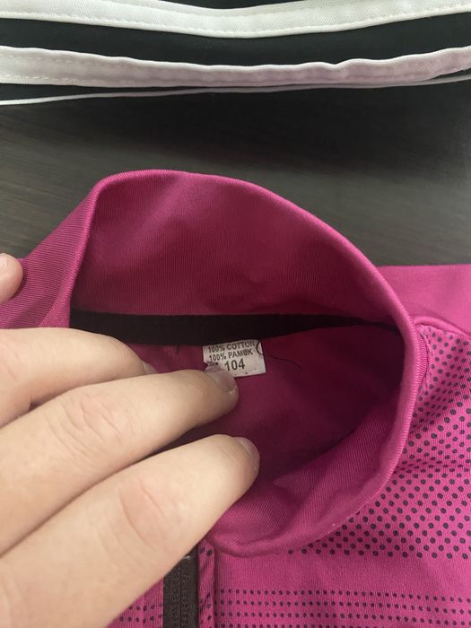 Vand trening fete in stare foarte buna