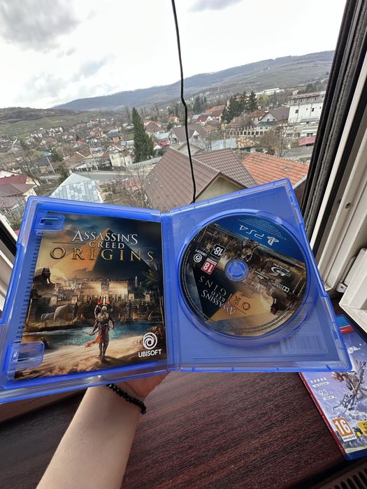 4 jocuri PS4 – God of War, The Last of Us, Horizon, Assassin’s Creed