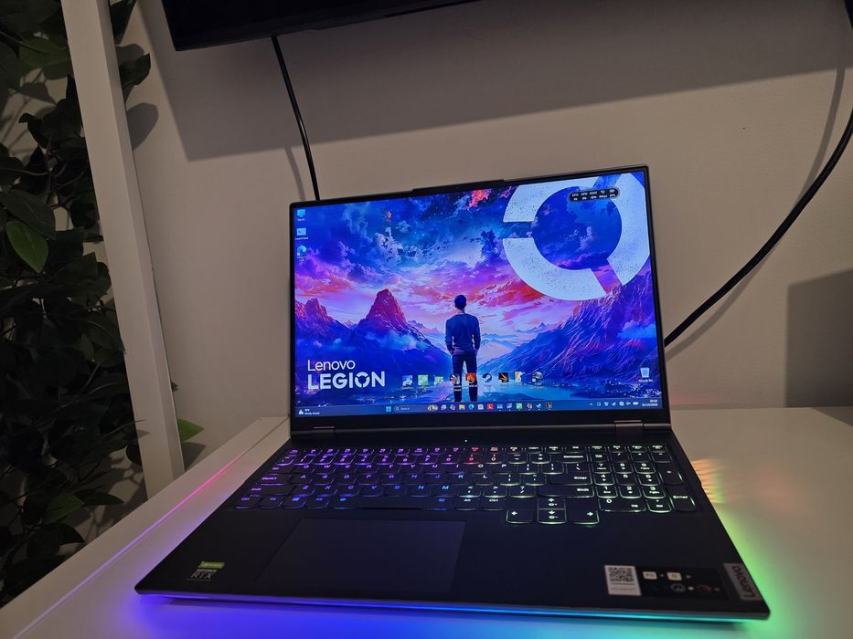 Lenovo Legion 7 11800h, RTX 3080 16GB, 1TB, 16Gb, 2k+, 165Hz