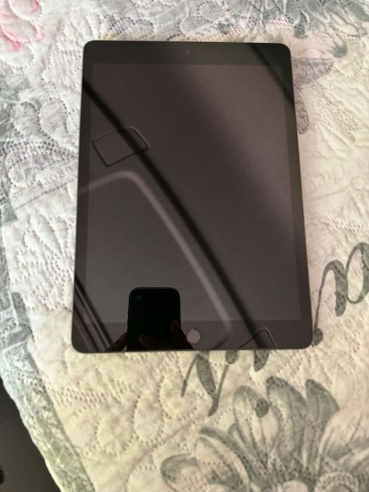 Таблет - iPad 9