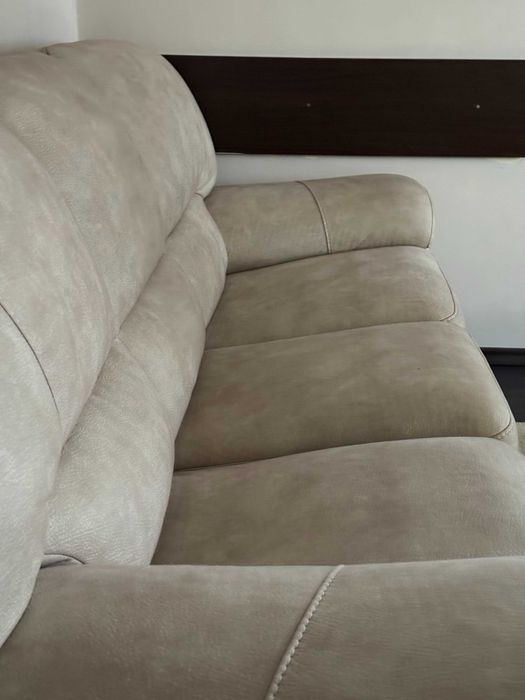 Мек и удобен триместен диван - 210 см