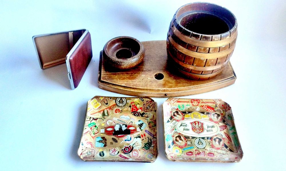 Стойки за лули и аксесоари