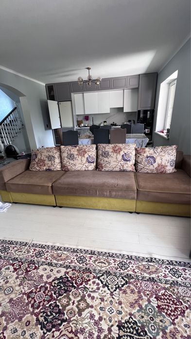 Диван для гостиной