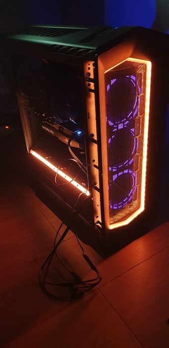Aerocool P7-C1 TG+ 3* SilentiumPC Corona+ controler RGB