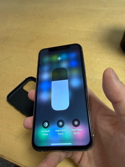 iPhone 11 pro (64 GB)