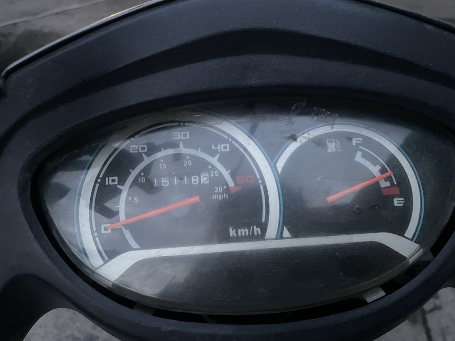 Продам М8 лия мотор