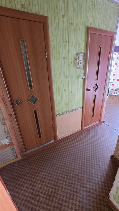 Продается 2-комн (6-85, 7 этаж)