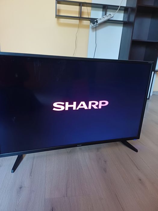 Телевизор sharp 40"