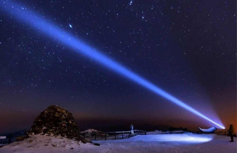 Очень мощный электрофонарь