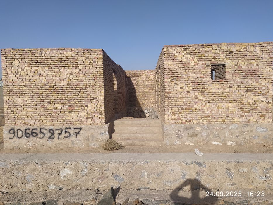 Ҳовли фарход посёлкада 4сотх