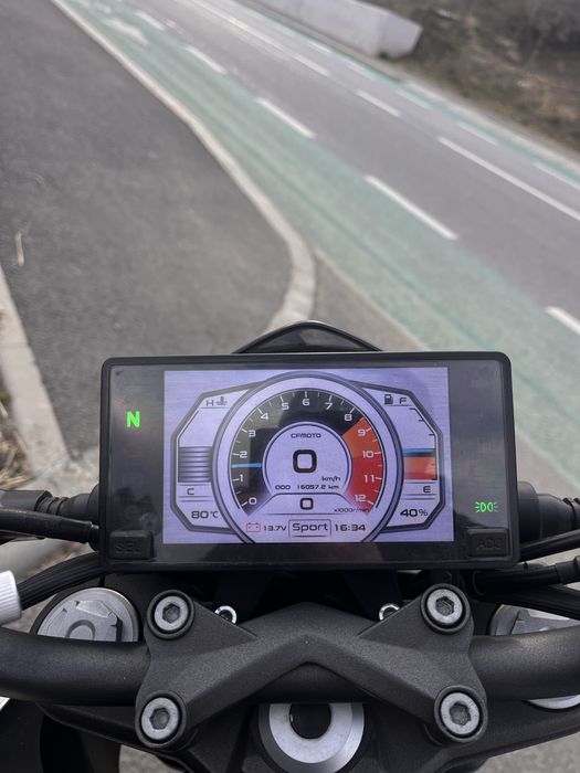 CFMOTO 300 NK 2021 A2