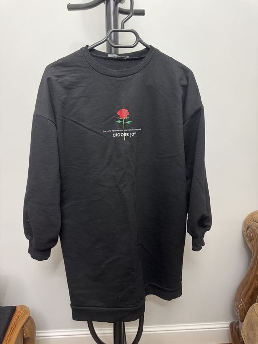 Худи. Толстовки. Товарного вида нет, но в очень хорошом  состоянии.