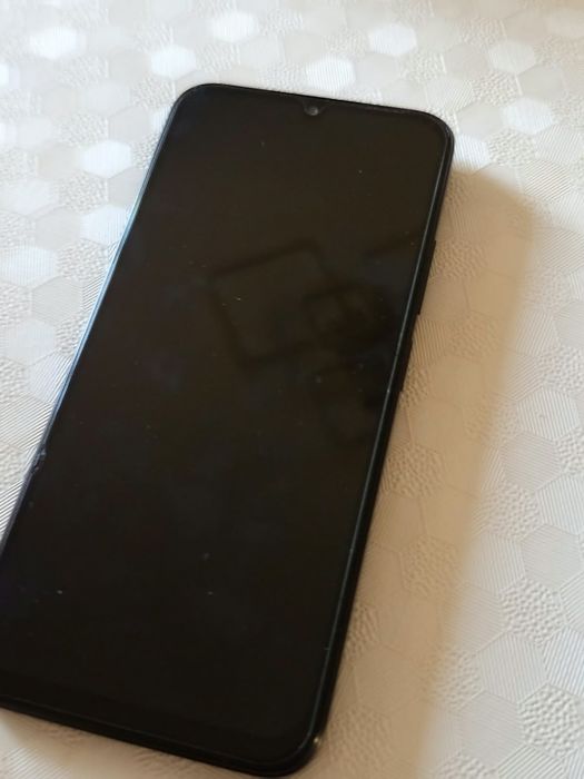 Продам Redmi 15C 8/128 Гб б/у в отличном состоянии