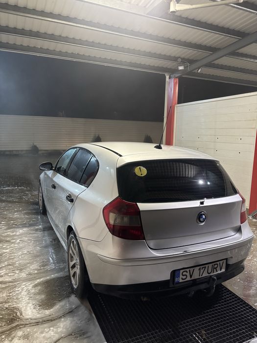 BMW SERIA 1  118 d