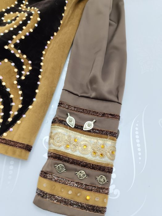 Продам  национальный костюм