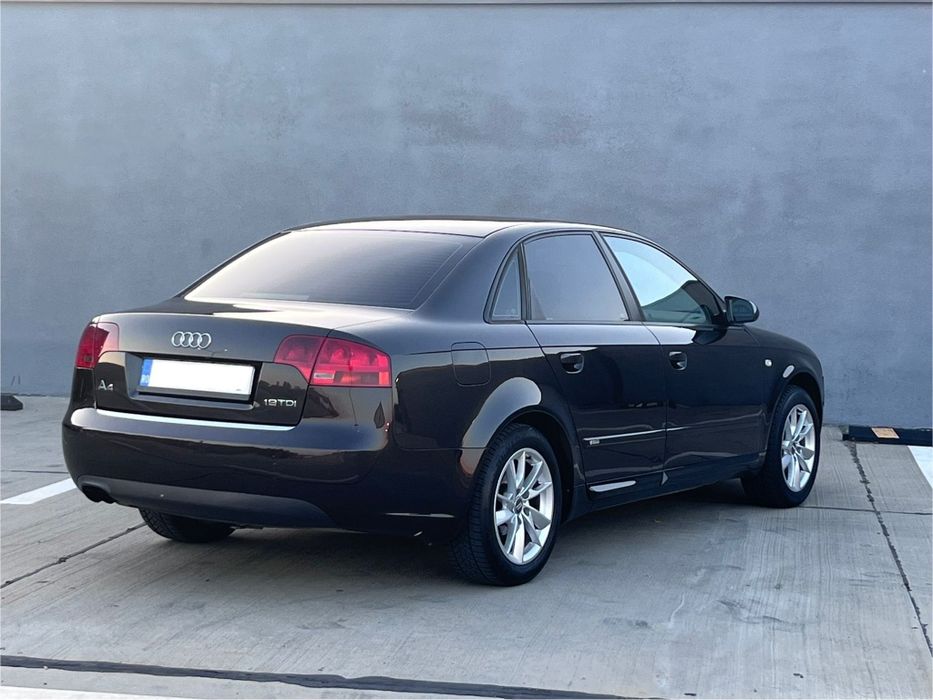 Audi a4 b7 1.9 tdi S-line inm. În ro