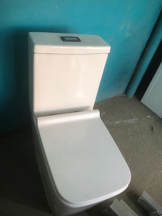 Унитаз цельный б/у