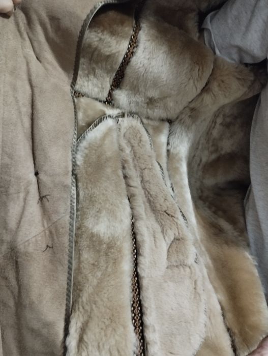 Продам натуральную дубленку