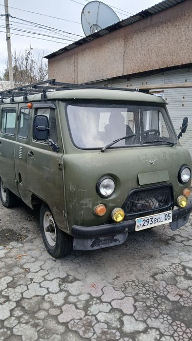 Продам машину уаз