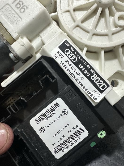 Motoras macara geam dreapta fata Audi A3 8P 2003-2010 | 8P4959802D