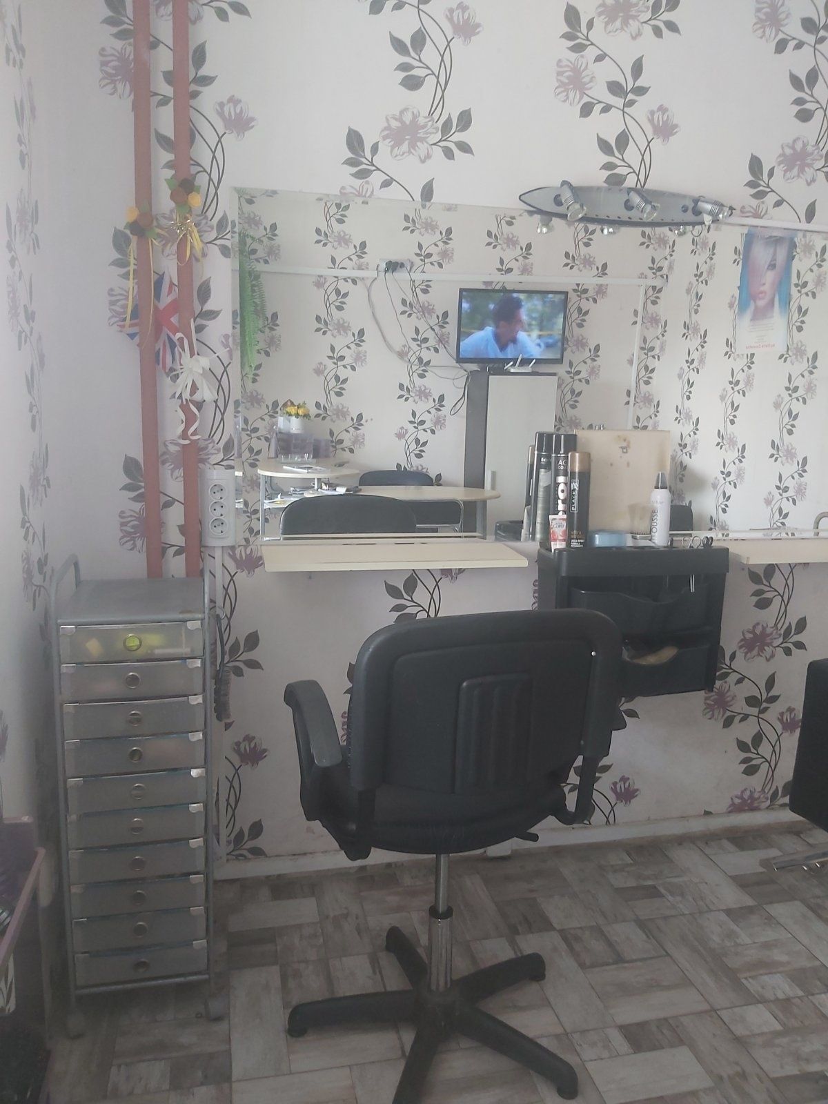 Студио за красота търси персонал гр. София Модерно предградие • OLX.bg