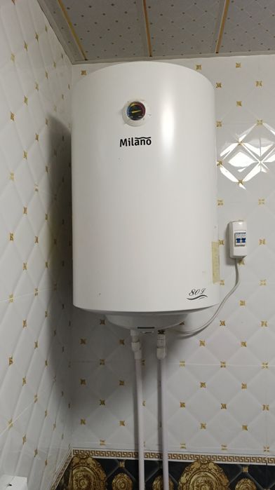 Sotiladi yangi ariston milano firmasi