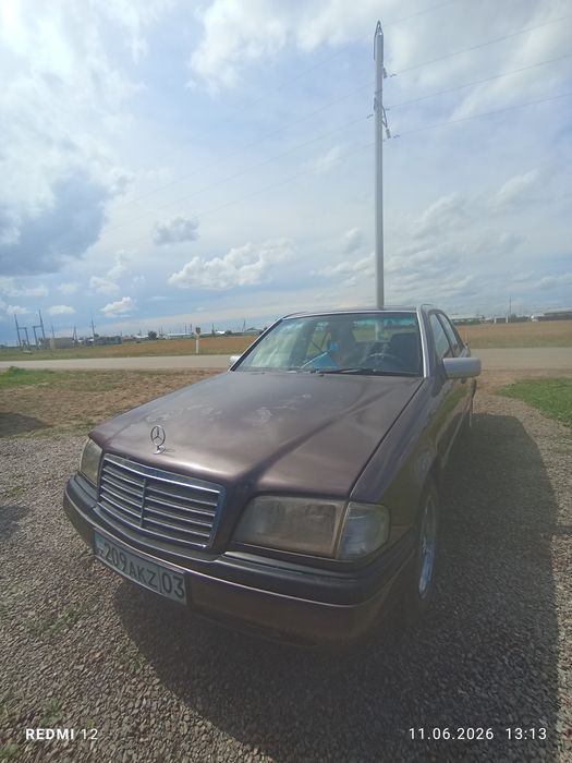 Продам Мерседес 180