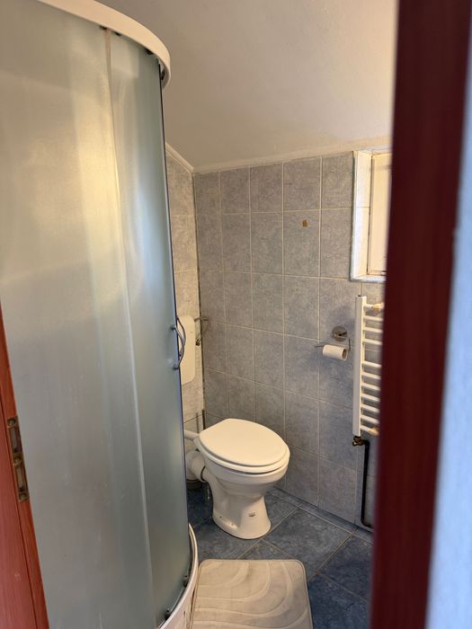 Garsonieră de închiriat