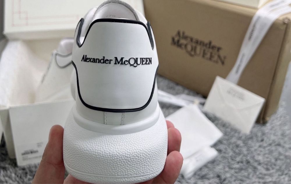 Adidasi Alexander Mcqueen exposy custom model albi negri piele naturala