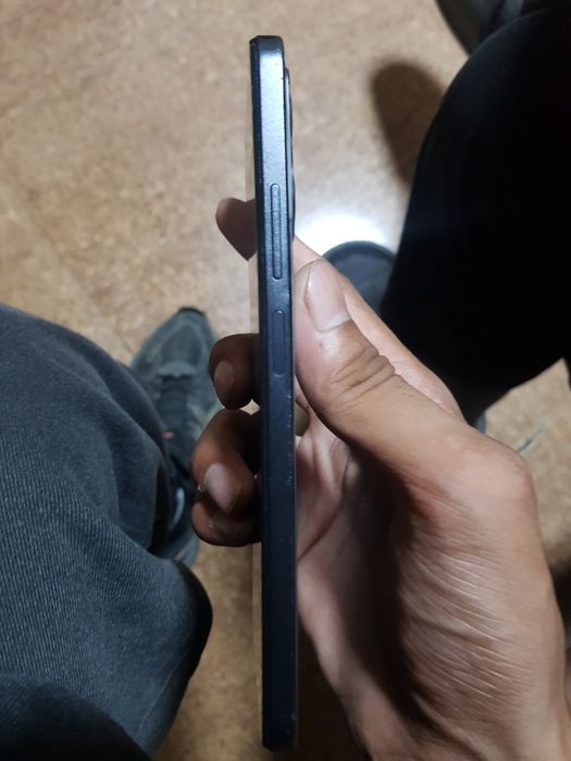 Xiaomi Redmi note 12 продам обмен нету
