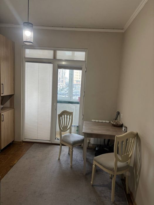 Нужна 1 сожительница