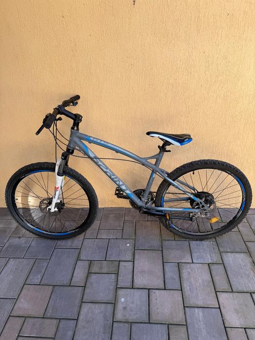 B’Twin Rockrider MTB – frâne pe disc, suspensie, stare foarte bună!