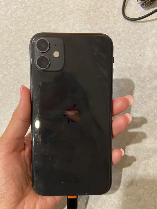 Продам айфоны 11