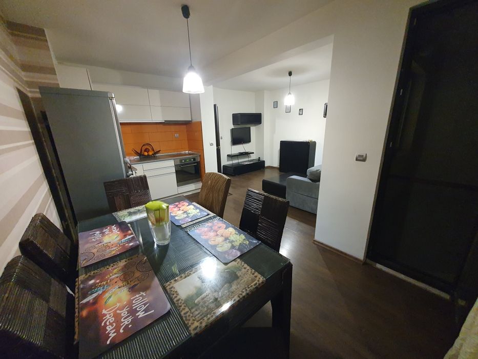 Дава се под наем Двустаен апартамент в Варна, Лятно кино Тракия - 63 кв.м за 382.5 € - Снимка #1