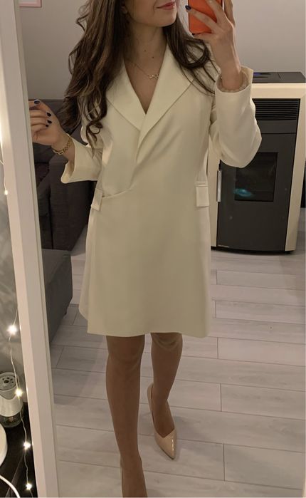 Дамска рокля