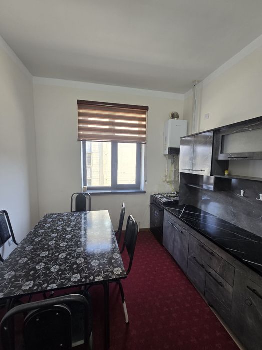 Dom ijaraga beriladi fayzli Xonadon shibaeva 3 qavat 3 Xona