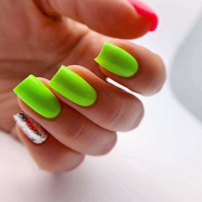 Наращивание ногтей  , маникюр, педикюр