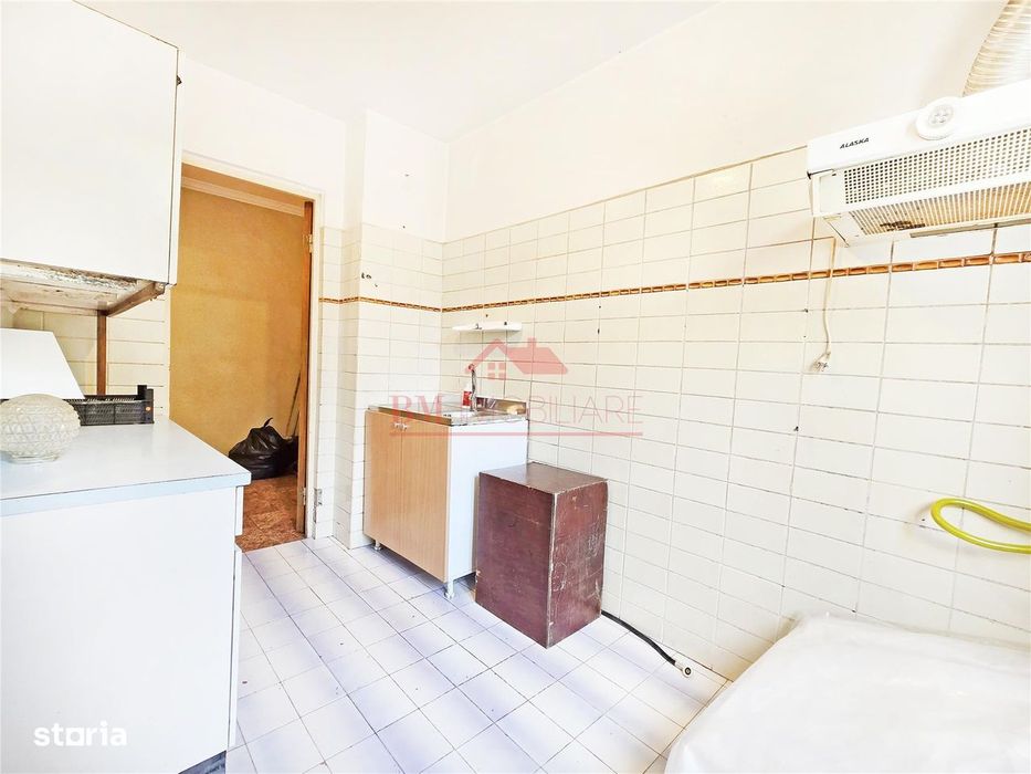 Apartament 4 camere Drumul Taberei