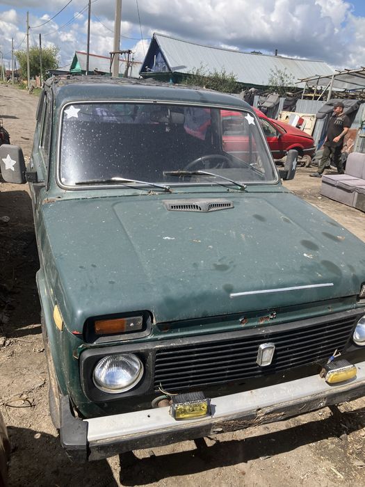 Продам ниву в полный разбор