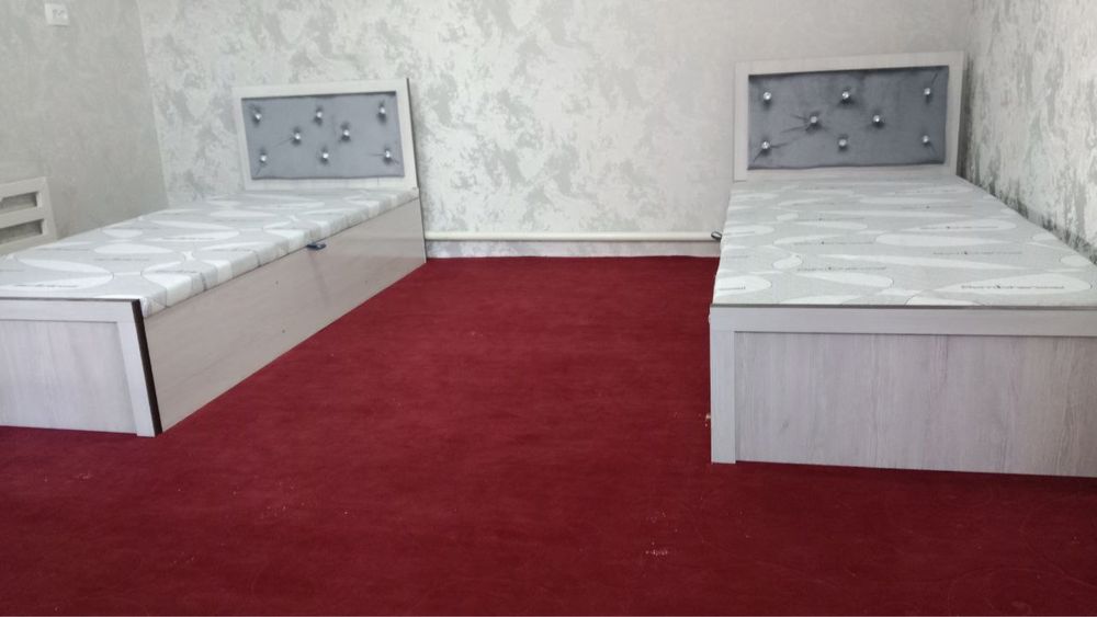 Бир кишилик краватлар аксияда капот механизимли