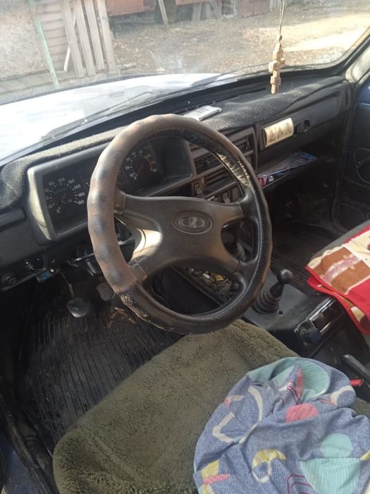 Продам Ниву 2003