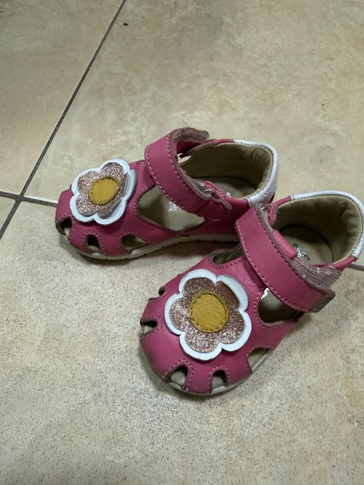 Сандали Колев и колев