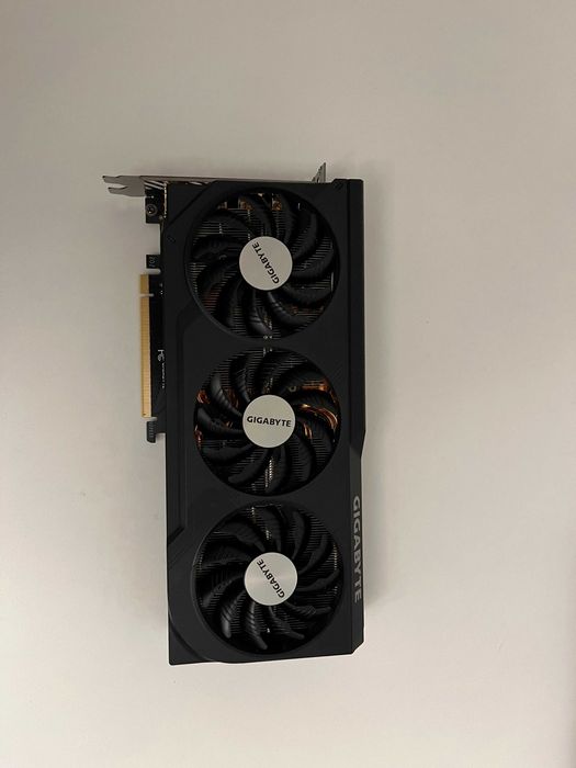Gigabyte RTX 4070 Ti Windforce OC 12 GB