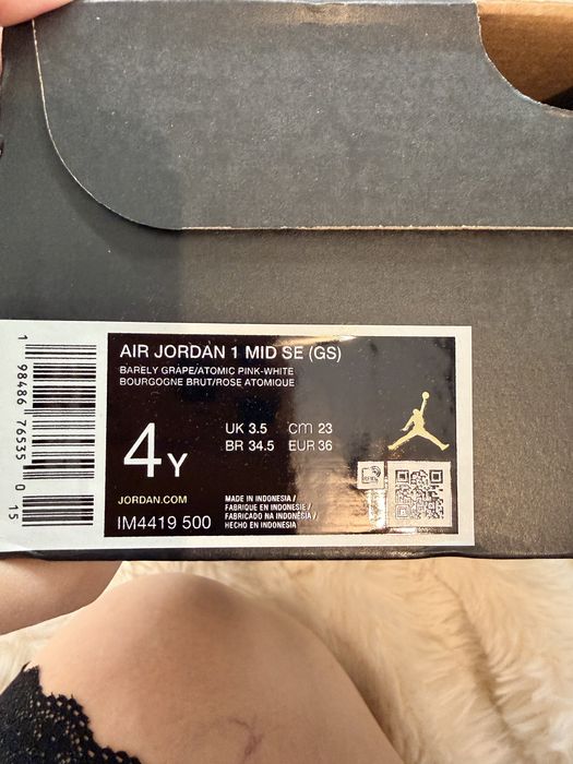 Кроссовки AirJordan 1 Mid