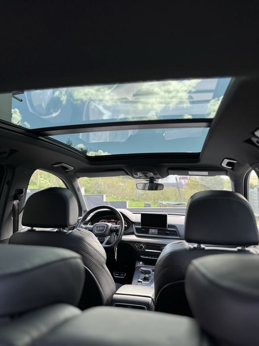 Vând Audi Q5 S-line+