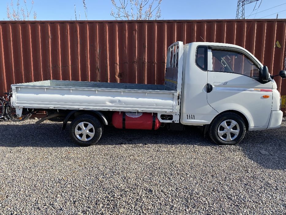 HYUNDAI Porter 2