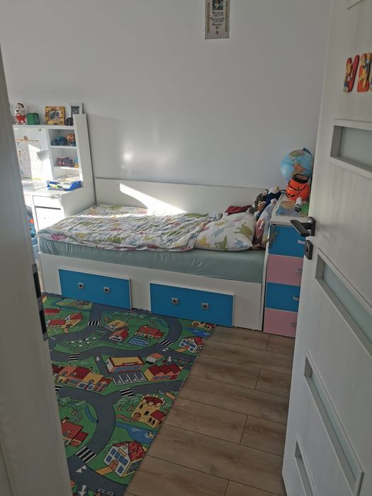 Vând 2 paturi copii 180 / 90